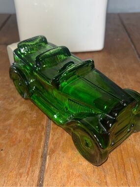 Vintage Avon Green Glass Aftershave Decanter